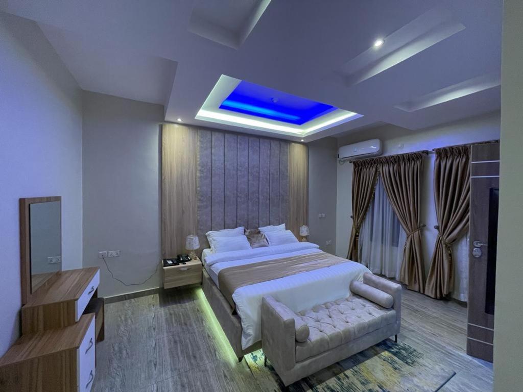 לגוס God'S Touch Apartments Signature מראה חיצוני תמונה