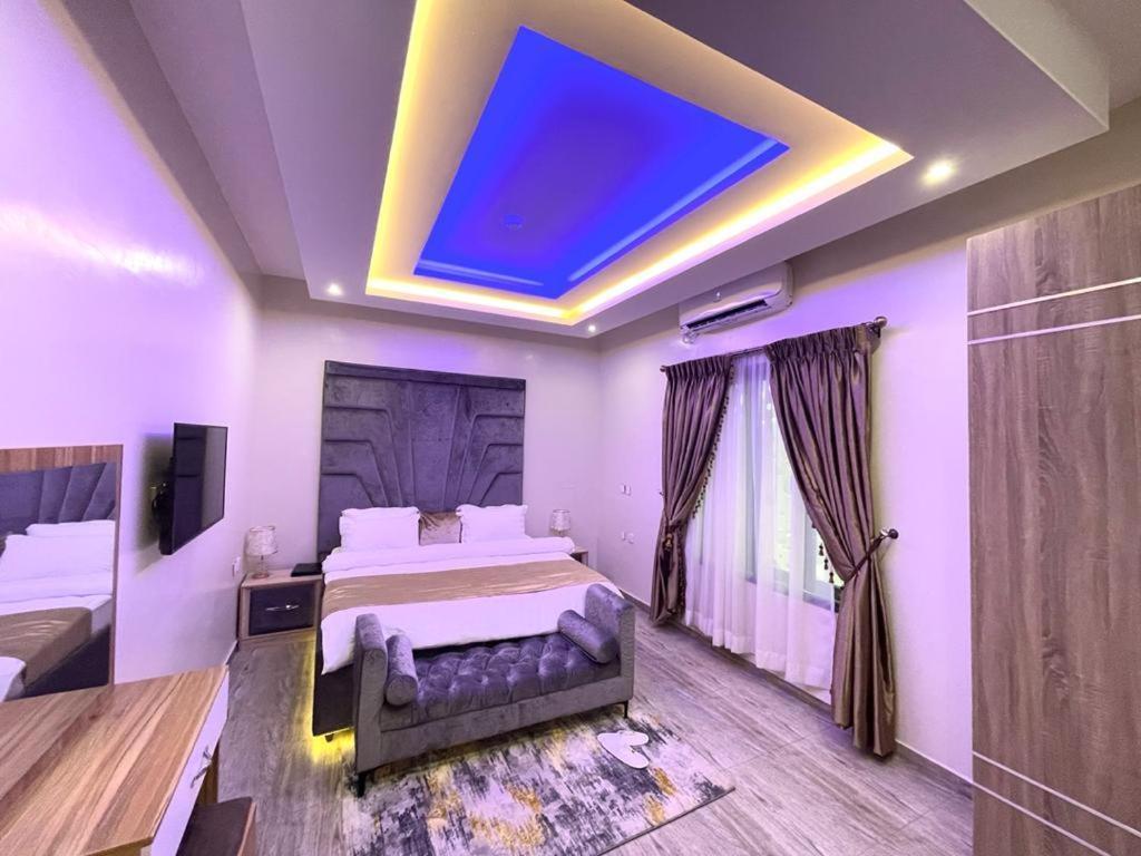 לגוס God'S Touch Apartments Signature מראה חיצוני תמונה