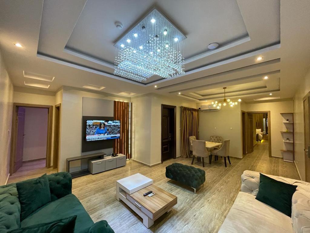 לגוס God'S Touch Apartments Signature מראה חיצוני תמונה