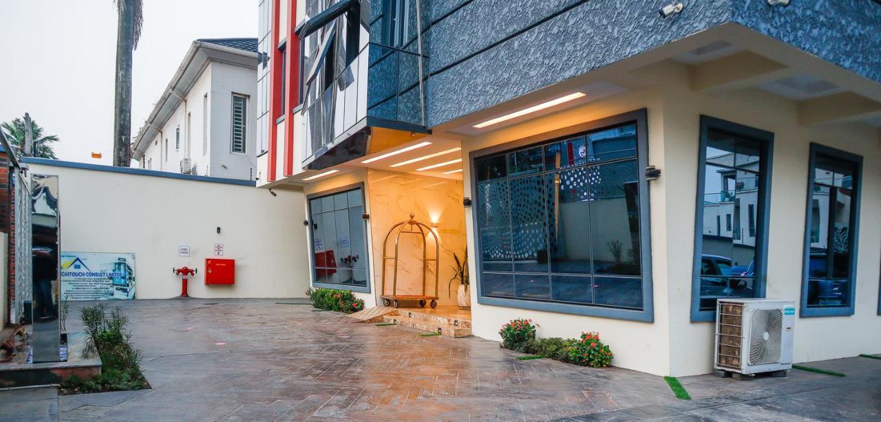 לגוס God'S Touch Apartments Signature מראה חיצוני תמונה
