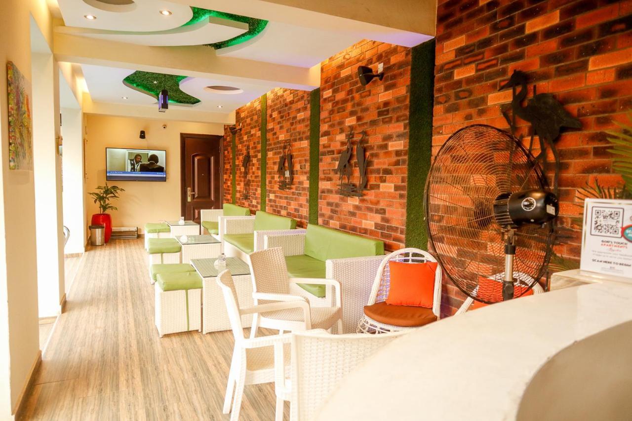 לגוס God'S Touch Apartments Signature מראה חיצוני תמונה